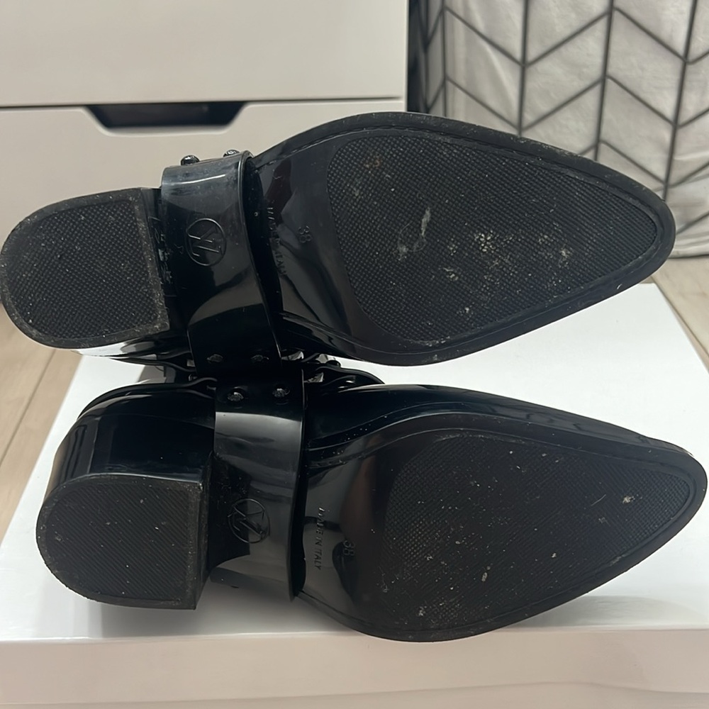 Louis Vuitton rain booties - Picture 4 of 4